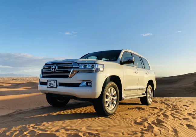 Private Evening Desert Safari Dubai – Exclusive 4x4 Tour (Up to 6 People)